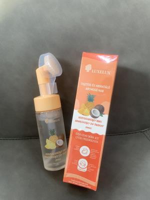 Luxelux arctisztító 净透保湿洁面慕斯（水果）